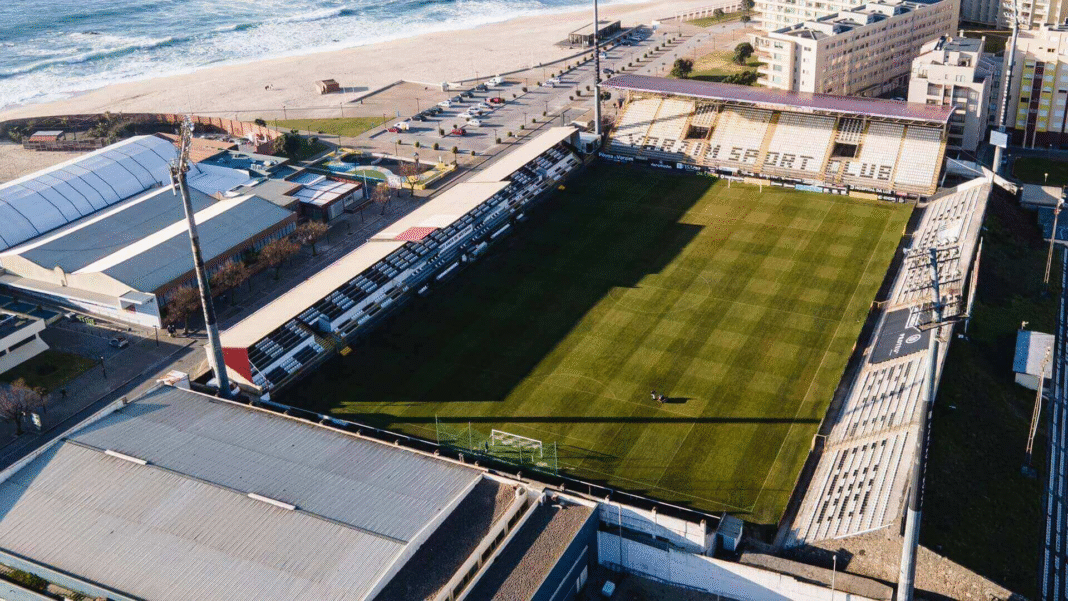 Varzim: Empate e Pressão na Liga 3 após Jogo Difícil